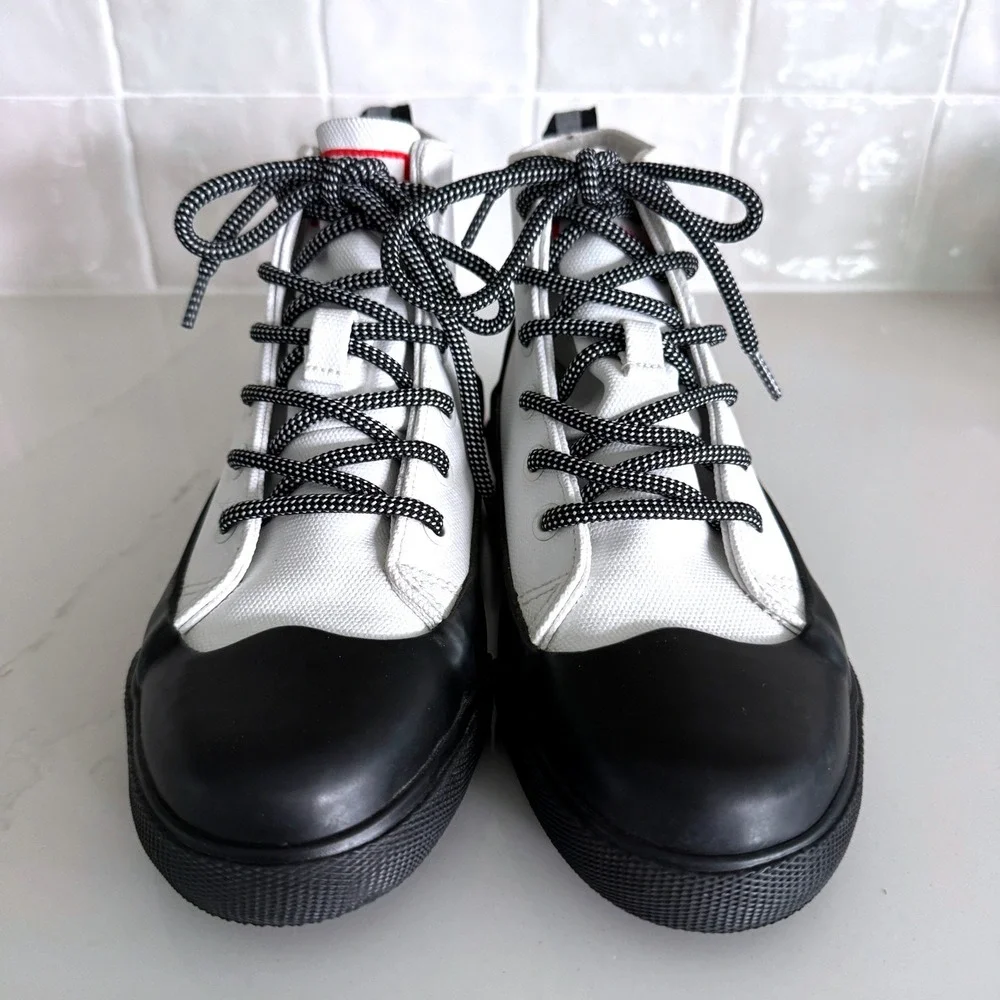 Hunter For Target High Top Sneaker Kids Size 2 White Black Rubber Canvas Boot